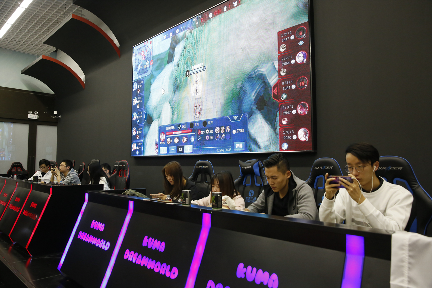 全球《绝地求生》推出“迈凯伦”联动宣传视频 飙车场面让人肾上腺素飙升！